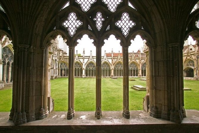 Leeds Castle Canterbury and Dover Private Tour from London - Private Comfort Leaving London for Kent’s Top Hits