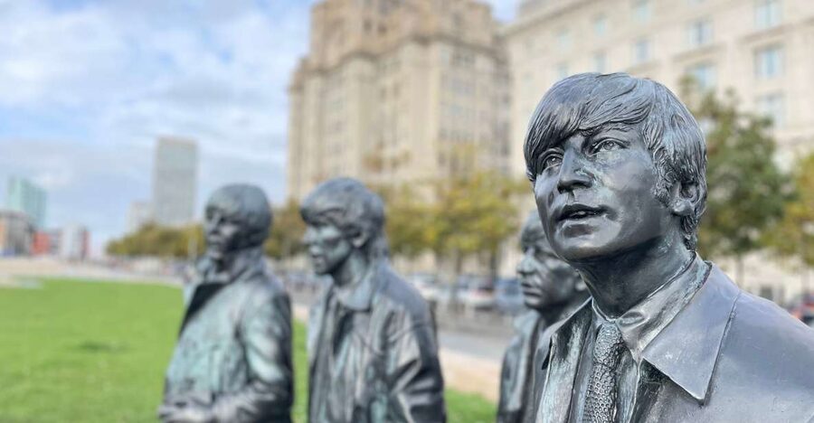 Liverpool: Beatles Highlights Walking Tour - Eleanor Rigby and John Lennon statues: small stops with big meaning