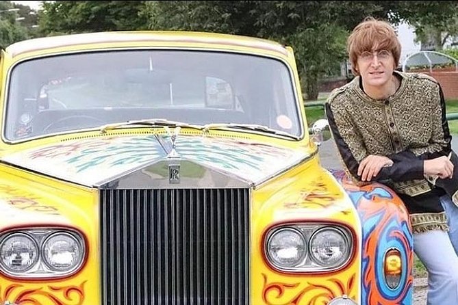 Liverpool: Beats Tours - Photo Opportunities in a Rolls-Royce: How to Make the Most of Each Stop