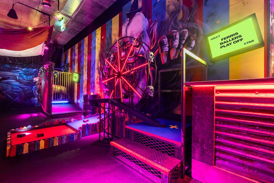 Liverpool: Junkyard Golf Tickets for 9 or 18 Holes - Junkyard Golf Club, in central Liverpool where you can start anytime
