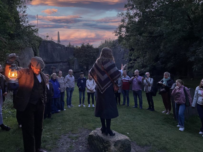 Liverpool: St James' Cemetery Historical Ghost Tour - Meeting point at the cathedral gates, and the start of the lantern-led walk
