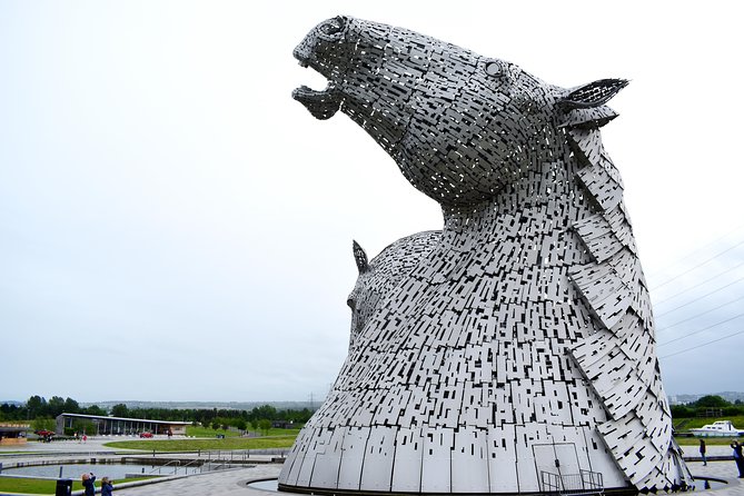 Loch Lomond, Stirling and Whisky Tour from Edinburgh - A Smooth Start From Parliament Square at 9:00