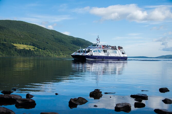 Loch Ness and Caledonian Canal 2-Hour Cruise from Dochgarroch - Caledonian Canal scenery, Bona Lighthouse, and crossing toward Loch Ness