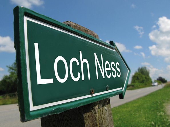 Loch Ness and the Highlands Small Group Tour from Edinburgh - From Waterloo Place to Linlithgow Palace, Stirling, and Wallace