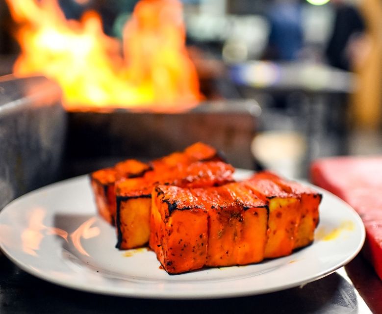 London: 3-Hour Secret Indian Food Tour - Curries plus fluffy naan: Pathia, Madras, and vegetarian options