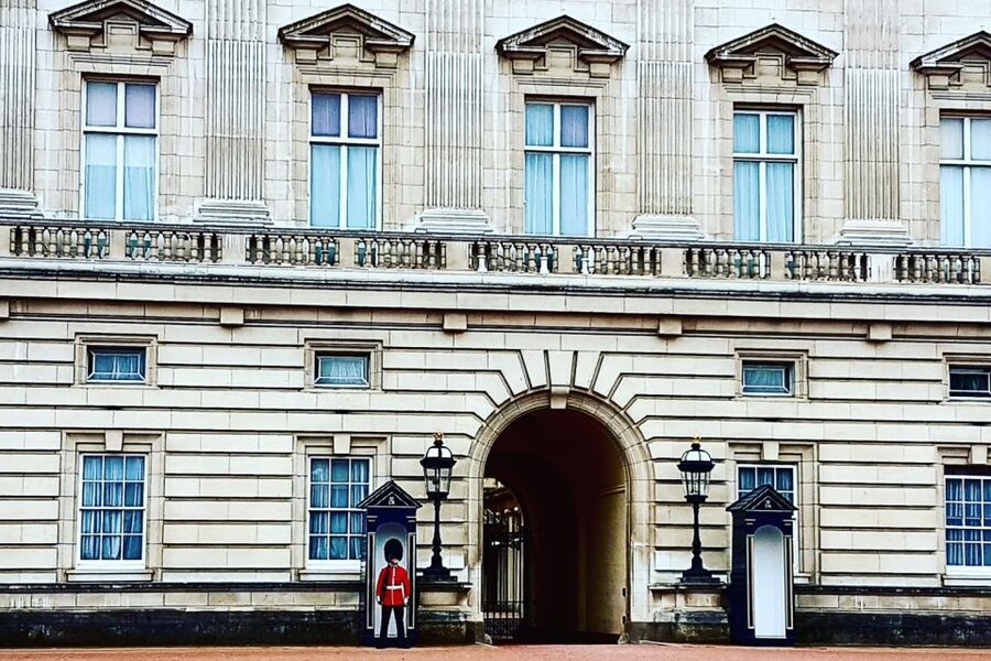 London: 30 London Sights Guided Walking Tour - Price and Value: What $63 Gets You, and What You Must Budget