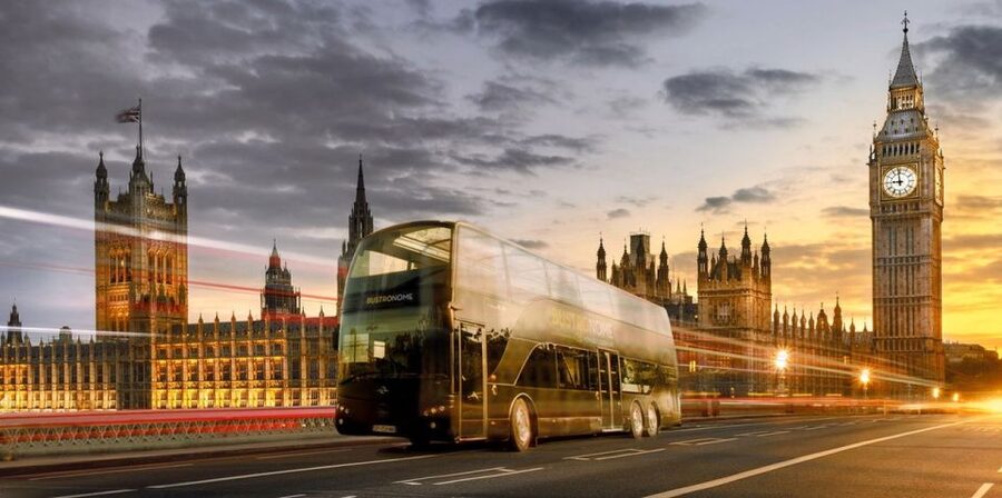 London: 4 Course Lunch Tour by Luxury Coach Bustronome - London route highlights: the landmarks you’ll recognize right away