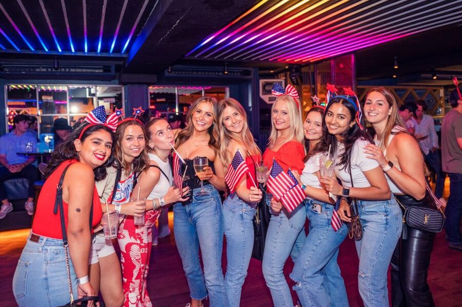 London: 4 Soho Nightclubs Crawl - Logistics that can affect your night