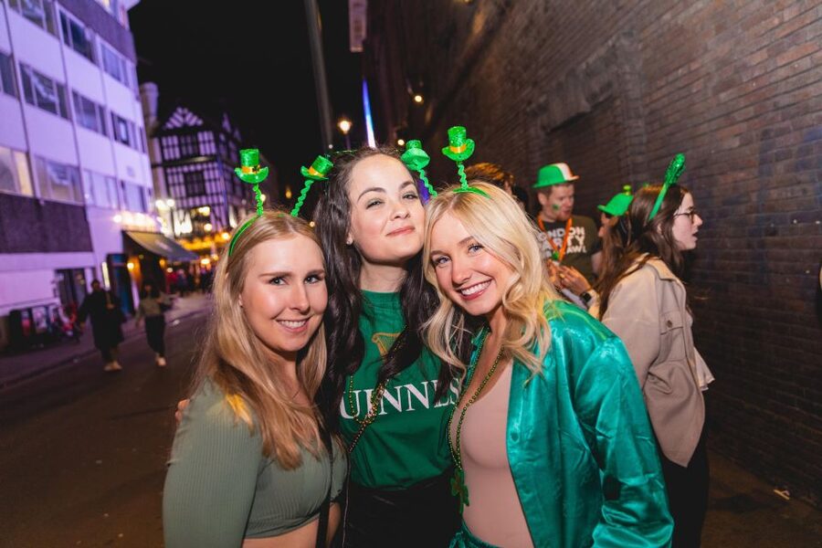 London: 4 Soho Nightclubs Crawl - Four hours, four clubs, one easy plan