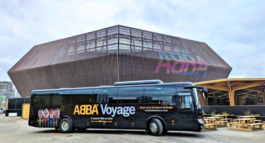 London: ABBA Voyage Express Bus and Optional Concert Ticket - A comfortable ABBA transfer from Central London
