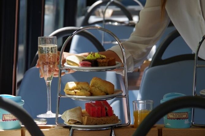 London Afternoon Tea Bus and Panoramic Tour on Lower Deck - High tea on wheels: what you actually get