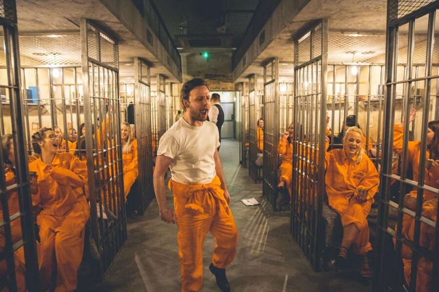 London: Alcotraz Immersive Prison Cocktail Experience Ticket - Language, Pacing, and How to Keep Up