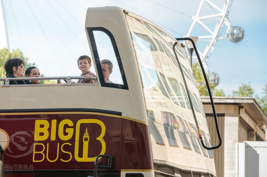 London: Big Bus Hop-on, Hop-off with Optional River Cruise - Blue Route: Kensington, Harrods, Notting Hill, and the Tower Area