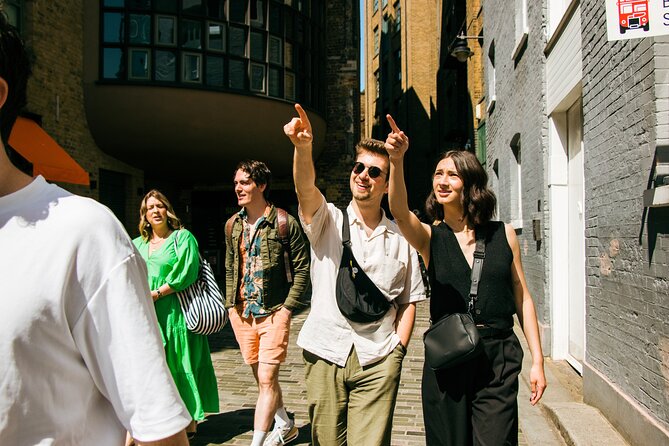 London Borough Market & London Bridge Food Tour - Clink Prison and 12th-century palace remains, why the walk matters