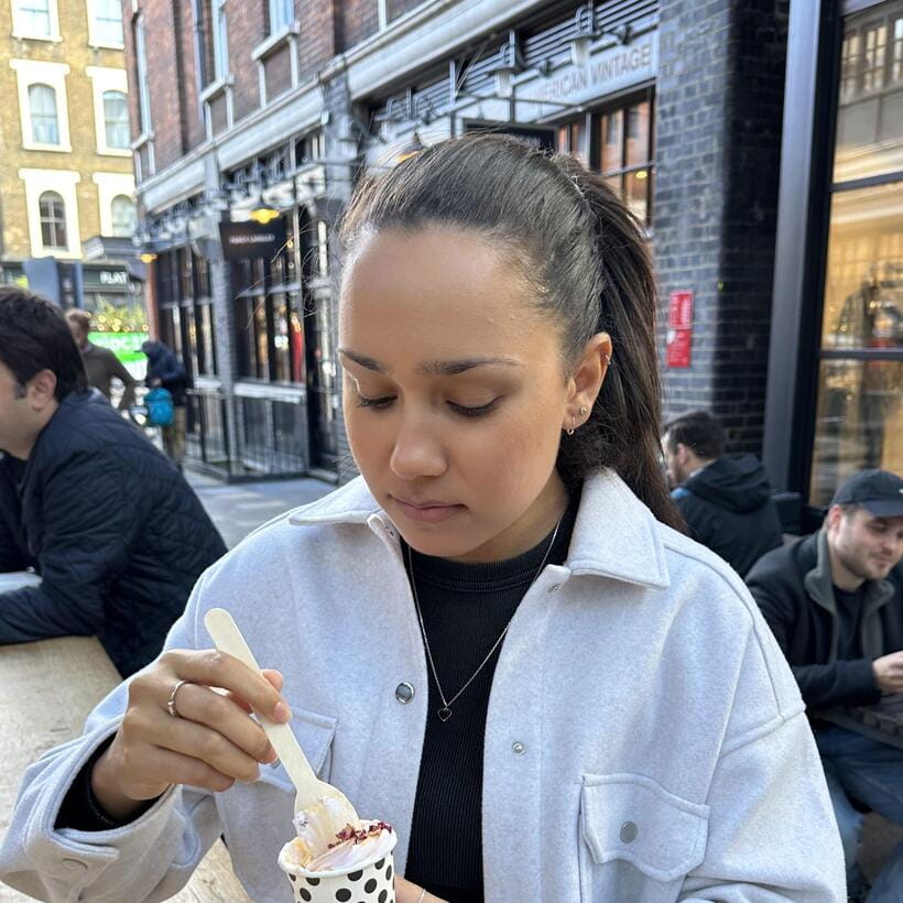 London: Brick Lane, Shoreditch & Spitalfields Food Tour - Meeting at Poke House, then slipping into Old Spitalfields Market