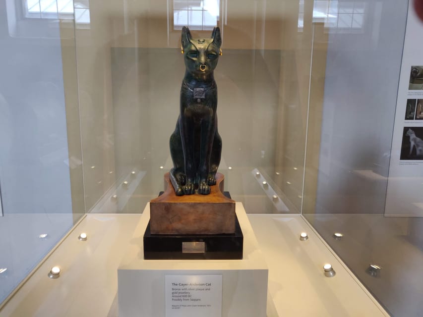 London: British Museum Tour with Archaeologist Guide - From Aztecs to Moai: When the museum becomes a world map
