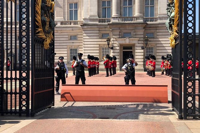 London: Buckingham Palace & Big Ben (& Westminster Abbey entry) - Key highlights worth planning for