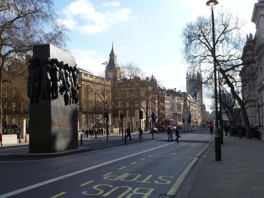 London: Buckingham Palace & Changing of the Guard Experience - Clarence House and the royal neighborhood feel