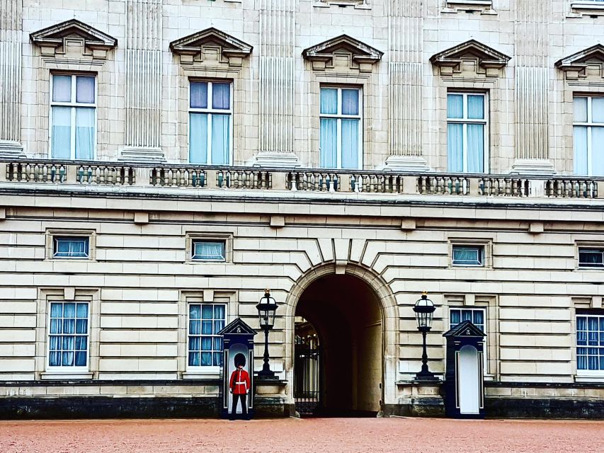 London: Buckingham Palace, Westminster Abbey & Big Ben Tour - Whitehall to Downing Street: seeing power up close, without the hassle