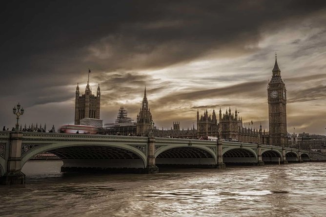 London by Night Sightseeing Tour - Open Top Bus - Sound, weather, and photo reality checks
