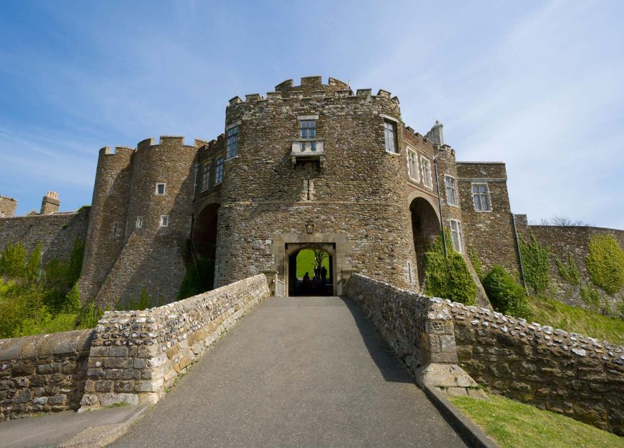 London: Canterbury Cathedral, Dover Castle, and White Cliffs - The guided bus flow: how London pickup, comfort, and pacing affect your day