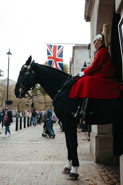 London: Changing of the Guard Experience and Landmarks Tour - Price and value: is $28 per person actually worth it?