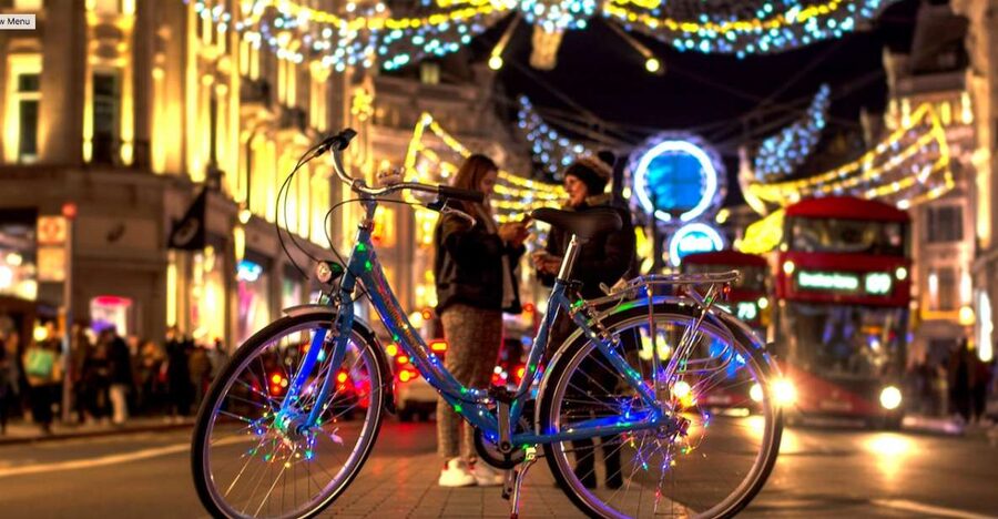 London Christmas Lights Bike Tour - Managing Crowds, Bike Comfort, and Photo Stops