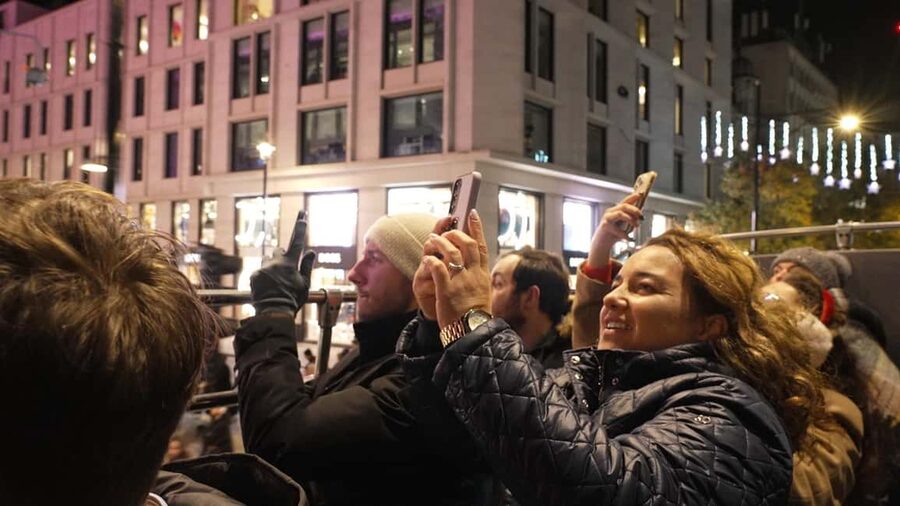 London: Christmas Lights Nighttime Bus Tour with Live Guide - What you should wear and bring for an open-top night bus