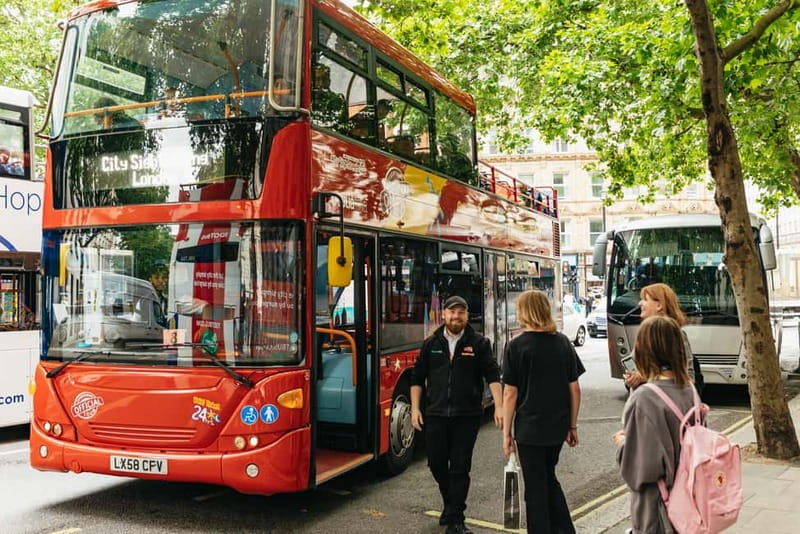 London: City Sights Hop-On Hop-Off Bus & Bookable Extras - The river part: Thames cruise options that change the pace