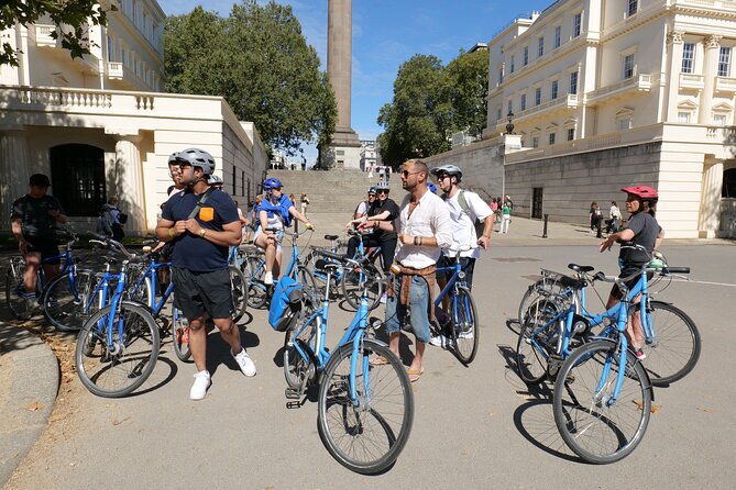 London Classic Landmarks Bike Tour with Local Guide - Through Lincoln’s Inn Fields and the legal district to Smithfield Market