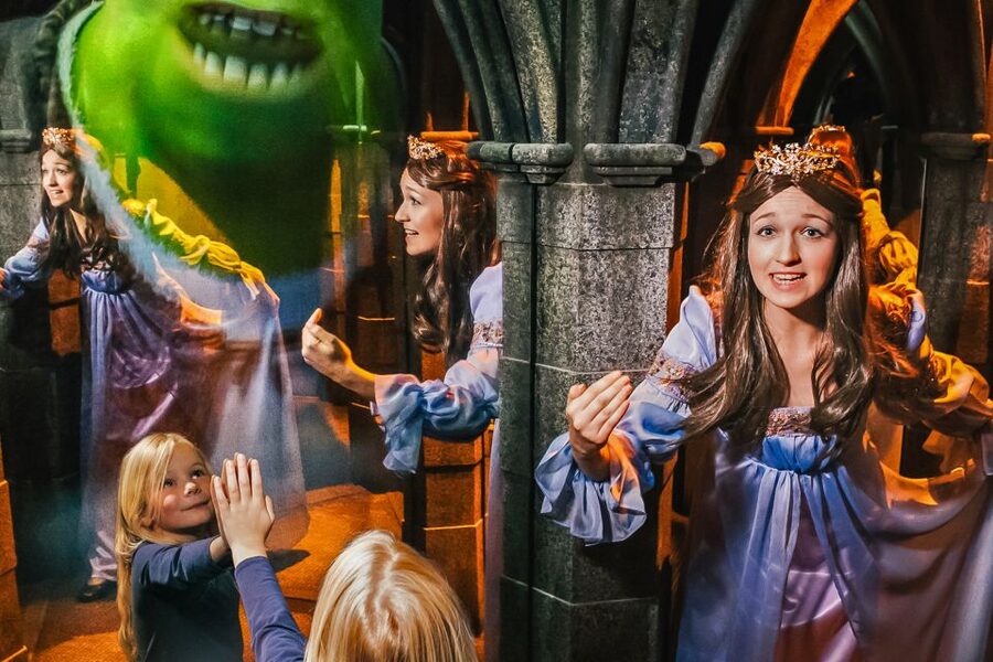 London: DreamWorks Shrek's Adventure Tour - Key highlights at a glance