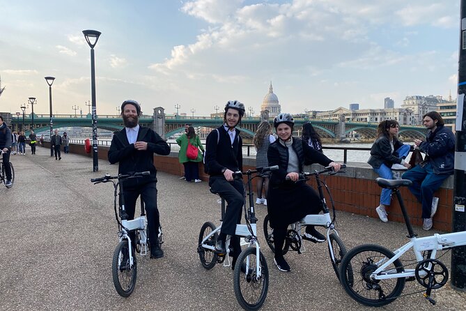 London E-Bike tour & Borough market - Starting at Blackfriars Tallis House, then riding back to where you began