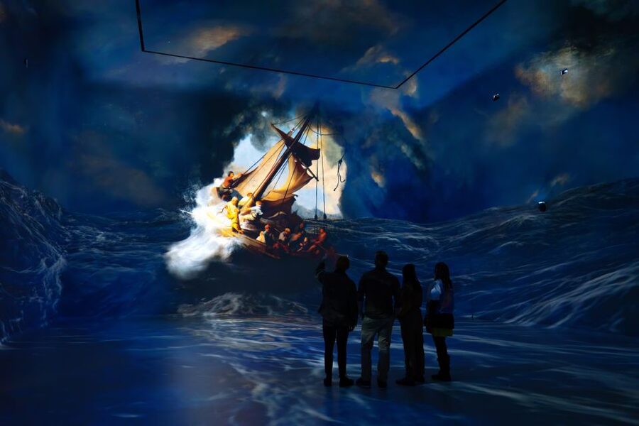 London: Entry Ticket to Frameless Immersive Art Experience - Photos, seating, and pacing like a pro