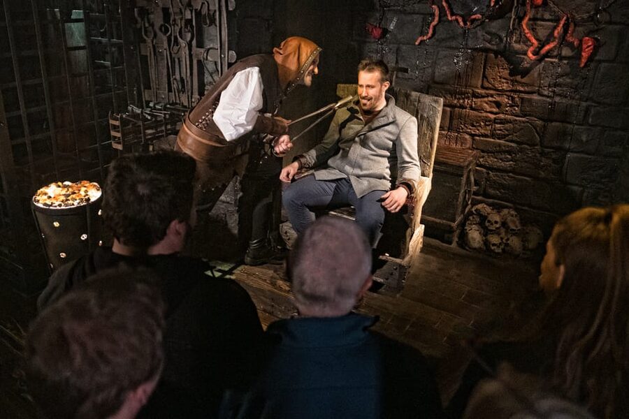 London: Entry Ticket to London Dungeon - Sentencing and Newgate Prison Ride to Doom, the high-impact finale