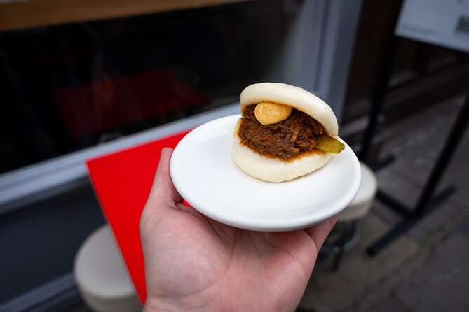 London Foodie Adventure:More than 10 dishes with Sherpa Food Tour - Stop 6: Charlotte Street Indian street food with real spice logic