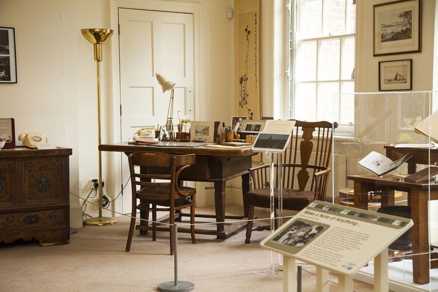 London: Freud Museum Entry Ticket - Walking Through Freud’s London Home, Not a Museum Script