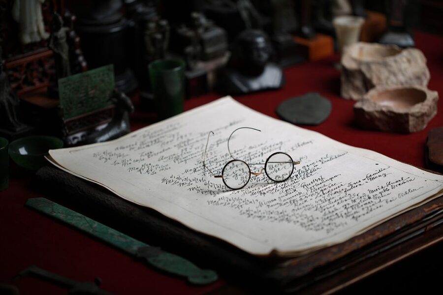 London: Freud Museum Entry Ticket - Where To Start: Enter Through the Shop, Back of the House