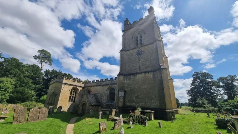 London: Full Day Cotswolds Tour with Shakespeare's Stratford - Snowshill: the quiet village break you’ll be glad you got