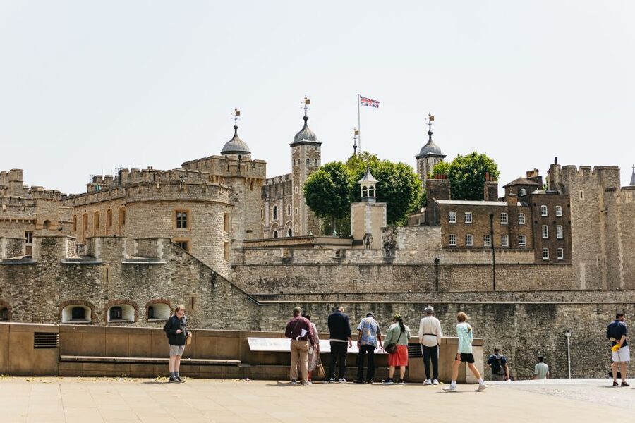 London: Full Day Tower, St. Paul's, Cruise & Eye Experience - Tower of London: Crown Jewels time plus a real fortress experience