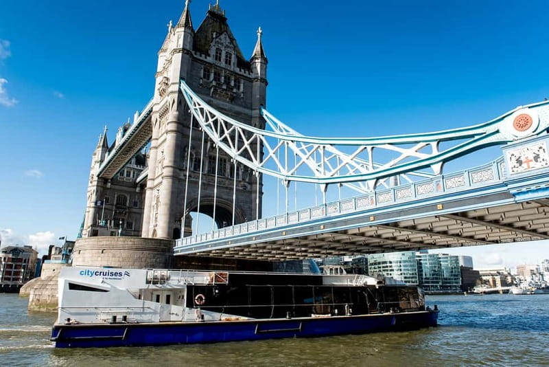London: Fully Flexible River Thames Sightseeing Pass - Commentary that turns a river ride into real sightseeing