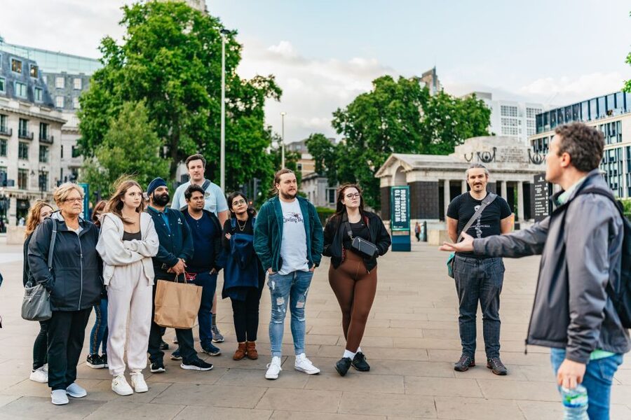 London: Ghastly Ghosts 2-Hour Walking Tour - Price and value: is $33 for two hours worth it?