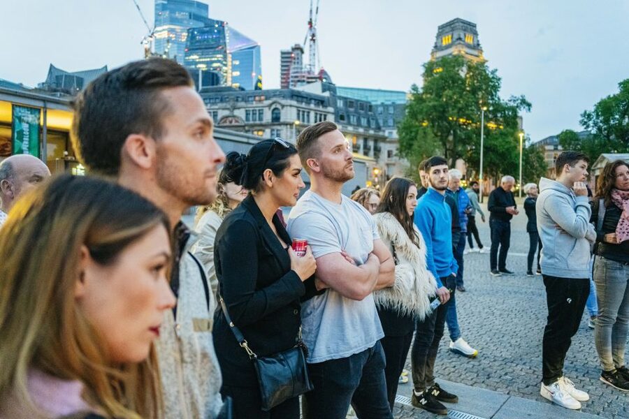 London: Ghost Walk and River Thames Boat Ride - Starting at Green Park: where the spooky night begins