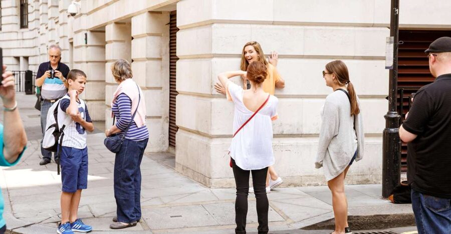 London: Guided Harry Potter Coach Tour of Locations - Should you book the London Harry Potter coach tour?