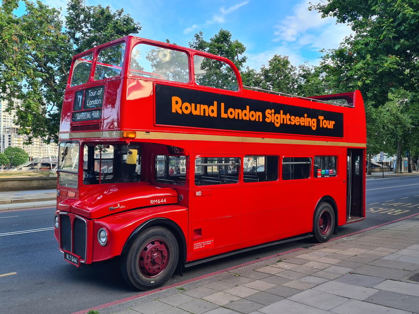 London: Guided Sightseeing Tour on a Vintage Open-Top Bus - The route in 90 minutes: what you actually see from the bus