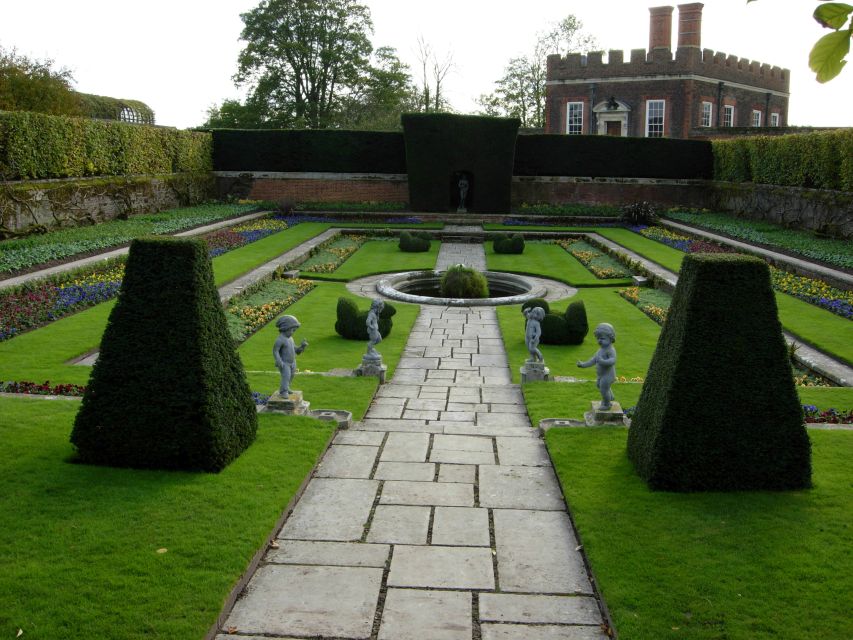 London Half-Day Private Chauffeur Driven Tour - Price and value: is $674 per group actually worth it?