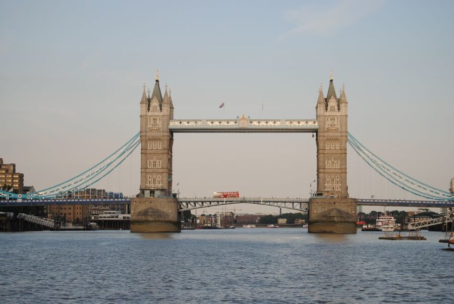 London: Harry Potter 3-Hour Private Walking Tour - Ministry of Magic and the Westminster-to-Central Feel