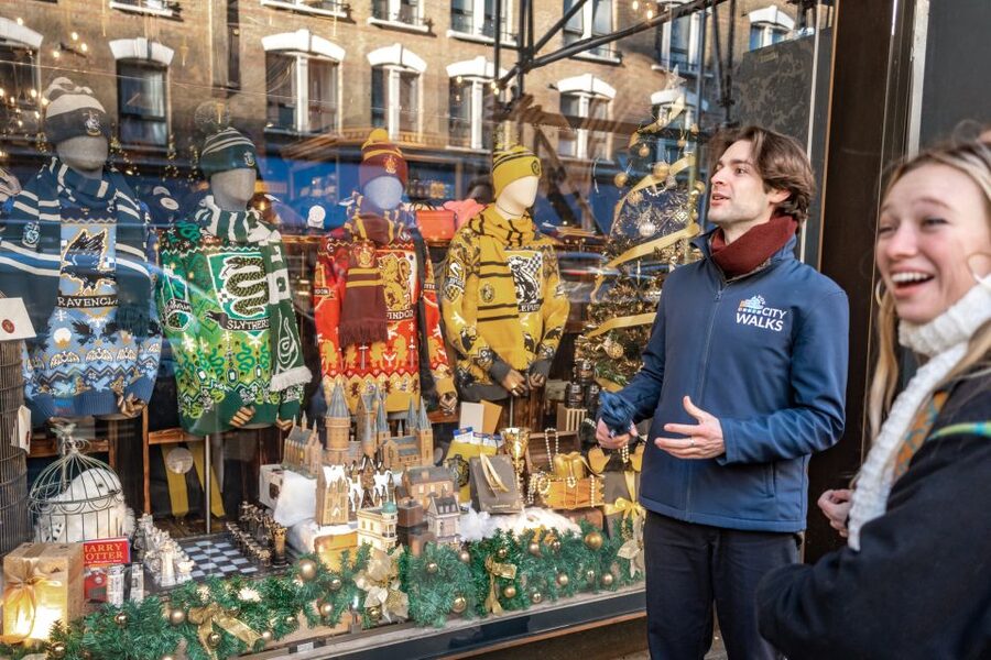 London: Harry Potter Movie Locations Magical Guided Tour - The guide matters: facts, energy, and quick trivia games