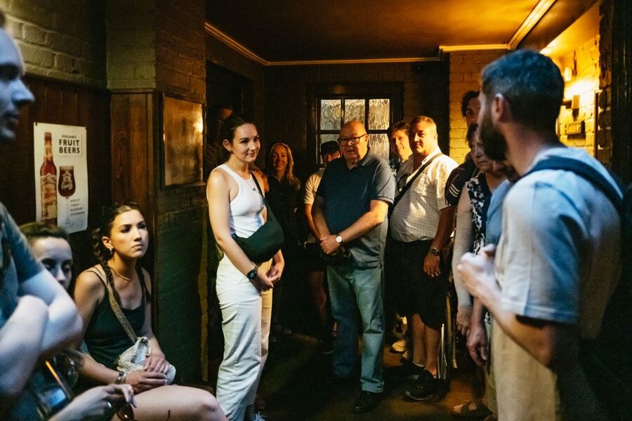 London: Historic Pubs of Central London Walking Tour - Victorian gin palace stop: a different side of London’s drinking culture