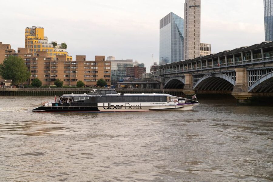 London: Hop-On Hop-Off 1-Day River Sightseeing Adventure - Crew and Service Quality That Makes the Day Easier