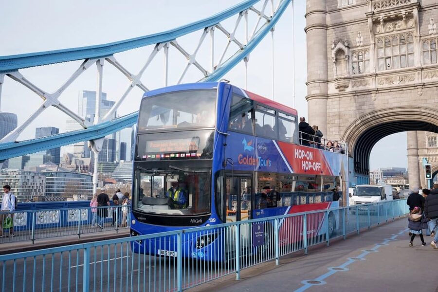 London: Hop-on Hop-off Bus Tour and Madame Tussauds Ticket - What You Actually Get With This Bus Plus Madame Tussauds Ticket